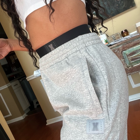 Savage X Fenty Platinum Grey Oversized Xssential Rolled Cuff Jogger Sweatpants - Picture 15 of 16